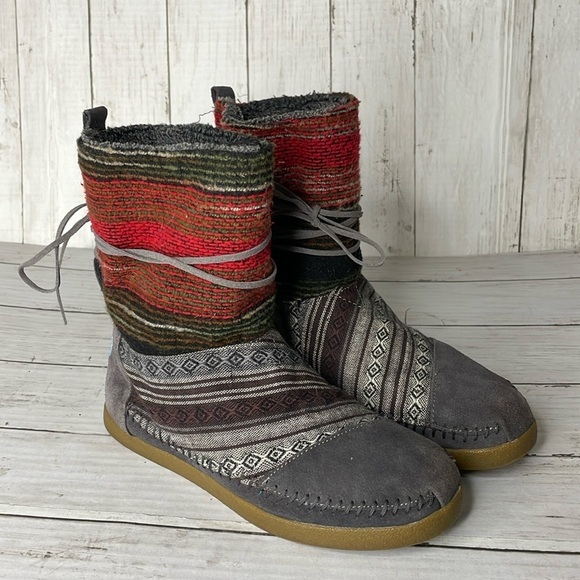 Toms Nepal Boho Fabric and Leather Fleece Lined Boho Boots - Picture 1 of 14